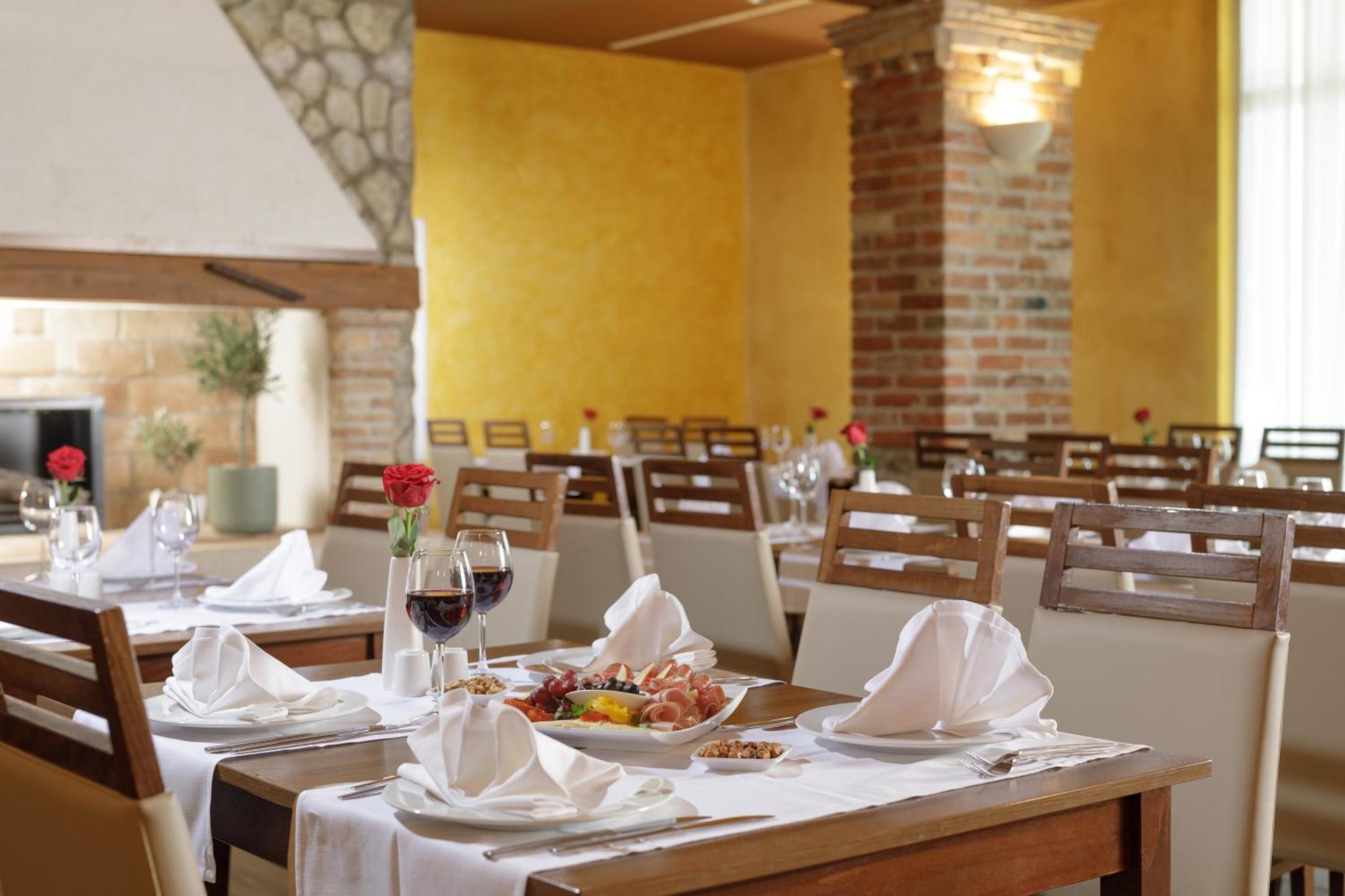 Hotel Garden Istra Plava Laguna Umag Bagian luar foto