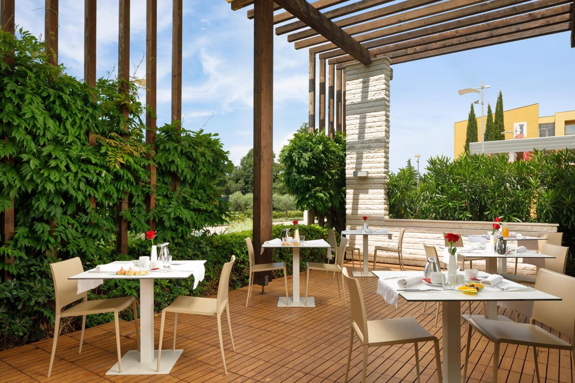 Hotel Garden Istra Plava Laguna Umag Bagian luar foto